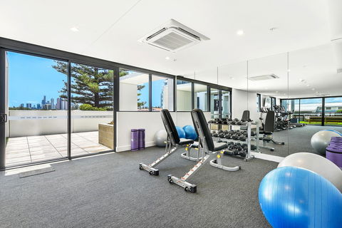 Qube Broadbeach - Nambucca Heads Accommodation 32