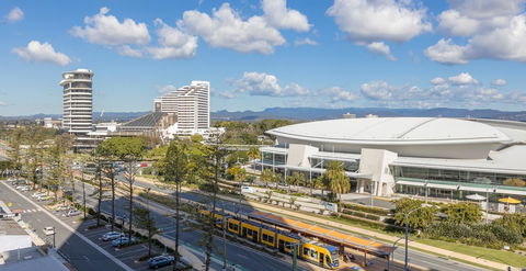 Qube Broadbeach - Nambucca Heads Accommodation 9