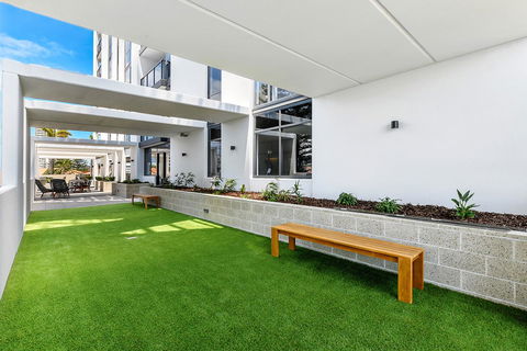 Qube Broadbeach - Nambucca Heads Accommodation 19