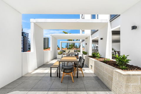 Qube Broadbeach - Nambucca Heads Accommodation 21