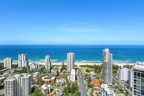 Qube Broadbeach Ocean View Apartments - Nambucca Heads Accommodation 34