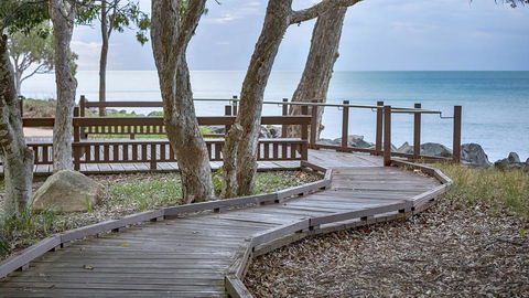 Oaks Hervey Bay Resort And Spa - Nambucca Heads Accommodation 4