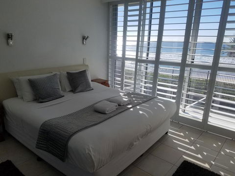 Golden Sands On The Beach - Absolute Beachfront Apartments - Nambucca Heads Accommodation 30
