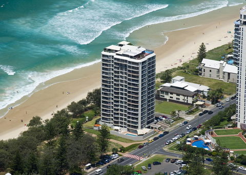 Golden Sands On The Beach - Absolute Beachfront Apartments - Nambucca Heads Accommodation 0