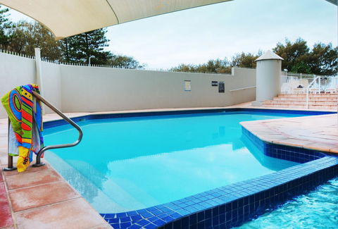 Golden Sands On The Beach - Absolute Beachfront Apartments - Nambucca Heads Accommodation 14