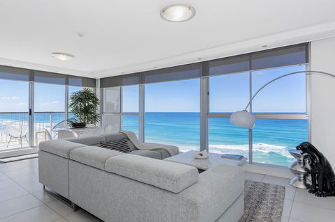 Golden Sands On The Beach - Absolute Beachfront Apartments - Nambucca Heads Accommodation 19