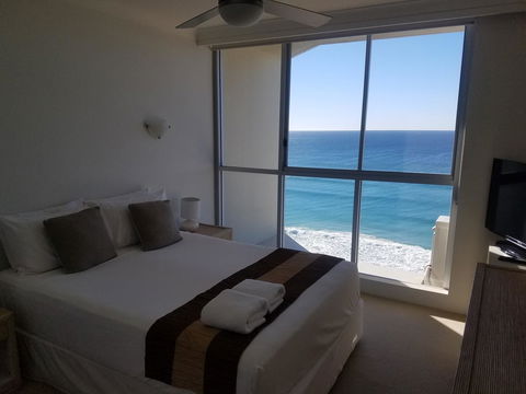Golden Sands On The Beach - Absolute Beachfront Apartments - Nambucca Heads Accommodation 29