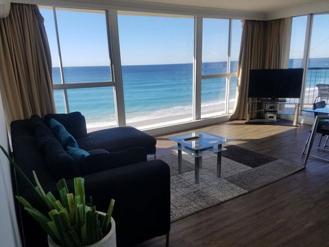 Golden Sands On The Beach - Absolute Beachfront Apartments - Nambucca Heads Accommodation 40