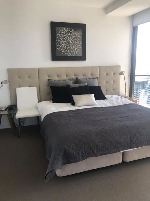 Luxury 3 Bedroom In Heart Of Broadbeach - Nambucca Heads Accommodation 19