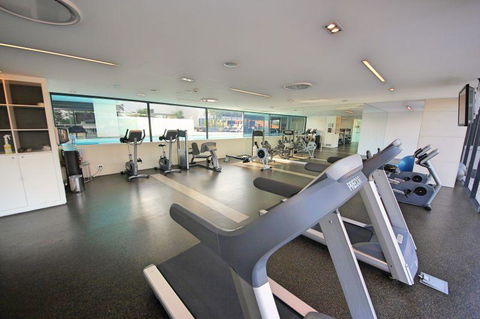 Luxury 3 Bedroom In Heart Of Broadbeach - Nambucca Heads Accommodation 9