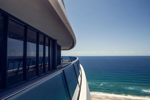 Luxury 3 Bedroom In Heart Of Broadbeach - Nambucca Heads Accommodation 2