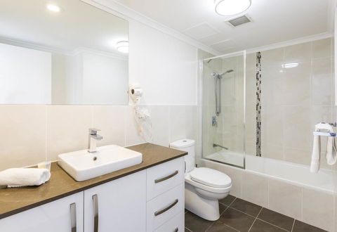 South Pacific Plaza - Official - Nambucca Heads Accommodation 8