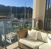 Absolute Waterfront Magnetic Island - Nambucca Heads Accommodation