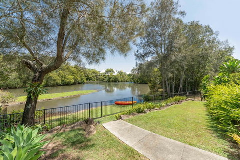 Waterfront Theme Park Getaway - Nambucca Heads Accommodation 20