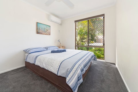 Waterfront Theme Park Getaway - Nambucca Heads Accommodation 9