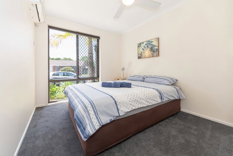 Waterfront Theme Park Getaway - Nambucca Heads Accommodation 10
