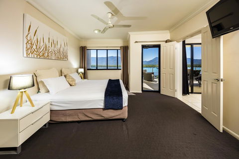 Jack And Newell Holiday Apartments - Nambucca Heads Accommodation 22