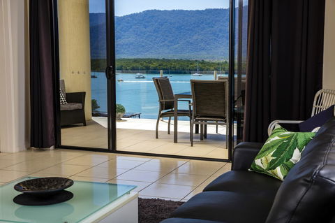 Jack And Newell Holiday Apartments - Nambucca Heads Accommodation 1