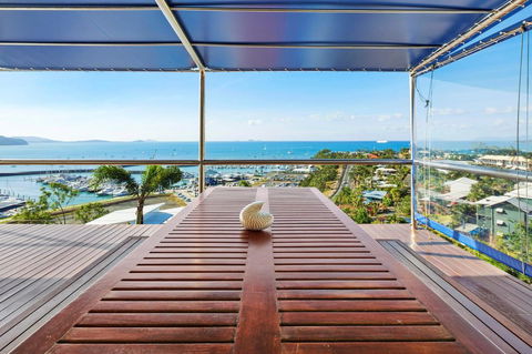 Nautilus On The Hill - Airlie Beach - Nambucca Heads Accommodation 4