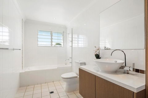 Nautilus On The Hill - Airlie Beach - Nambucca Heads Accommodation 24