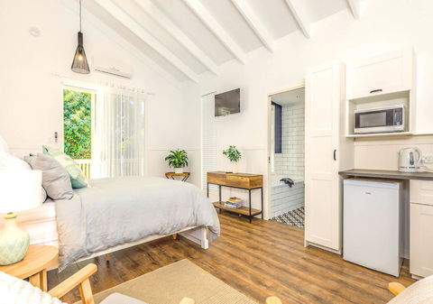 Hampton Estate Wines - Nambucca Heads Accommodation 7