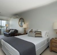 Blue on Blue Studio Room 1272 - Nambucca Heads Accommodation