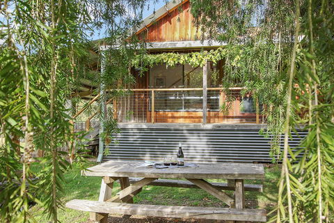 Way Out Wandi - Nambucca Heads Accommodation 0