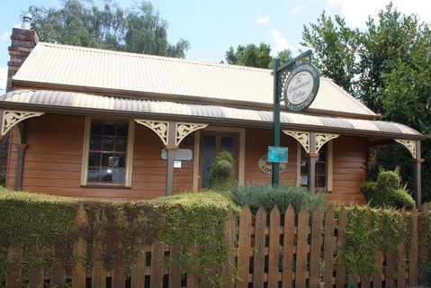 Westbury Gingerbread Cottages - Nambucca Heads Accommodation 2
