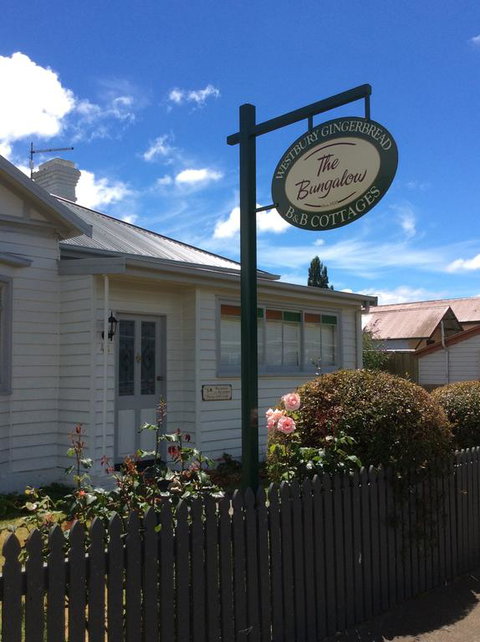 Westbury Gingerbread Cottages - Nambucca Heads Accommodation 1