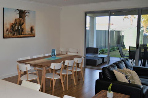 Western Breeze - Nambucca Heads Accommodation 2