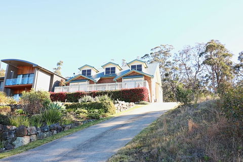 Whale Cove Circuit - Nambucca Heads Accommodation 0