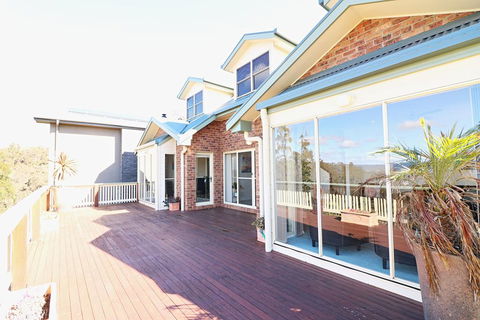 Whale Cove Circuit - Nambucca Heads Accommodation 3