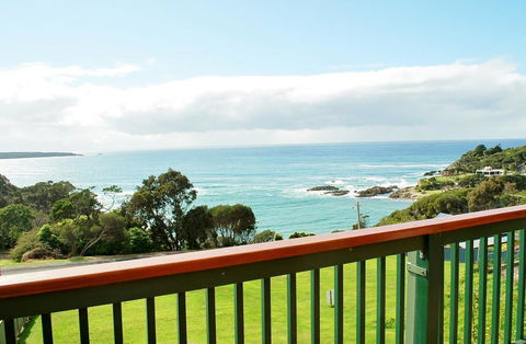 Whalevue - Unit 2 - Nambucca Heads Accommodation 3