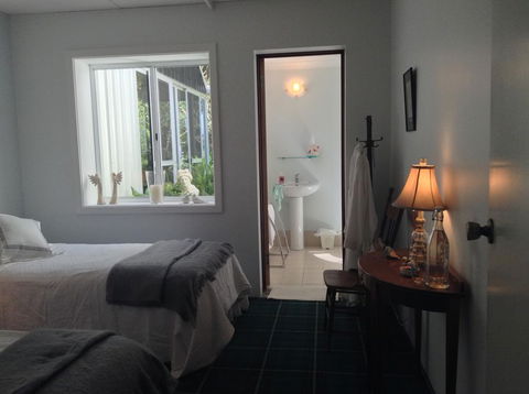 Whispering Pines Bed And Breakfast - Nambucca Heads Accommodation 2