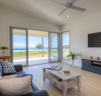 Woolgoolga by the Sea - Nambucca Heads Accommodation