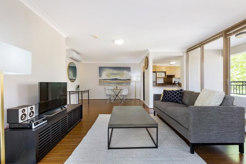 Woolloomooloo Modern Apartment 12BRK - Nambucca Heads Accommodation 0