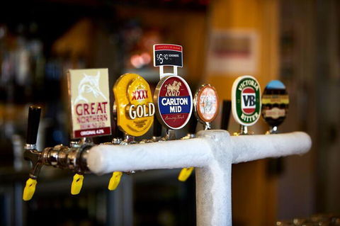 Yandina Hotel - Nambucca Heads Accommodation 2