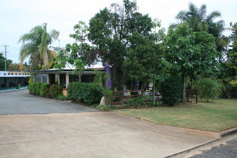 Yarraman Gardens Motel Queensland - Nambucca Heads Accommodation 3