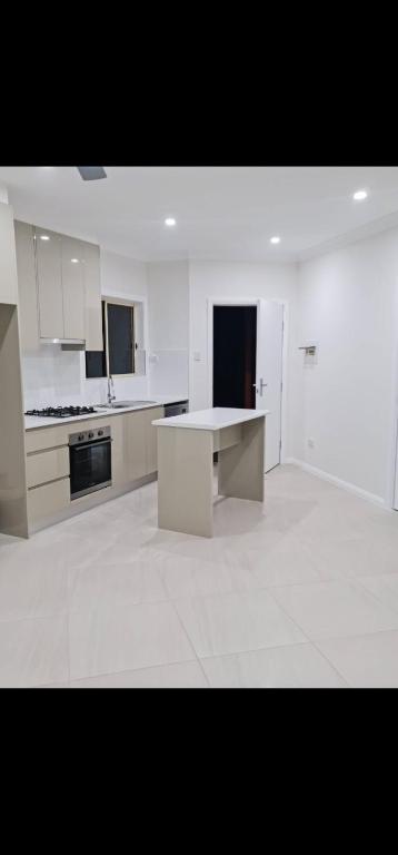 2 Bedroom Modern Home At 61A Glenn St Dean Park NSW - Nambucca Heads Accommodation 4