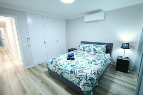63 Family Home In Noranda Sleeps 8 - Nambucca Heads Accommodation 0