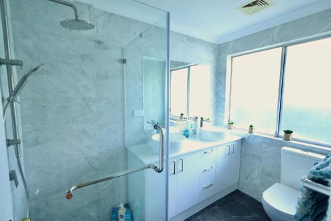 63 Family Home In Noranda Sleeps 8 - Nambucca Heads Accommodation 3