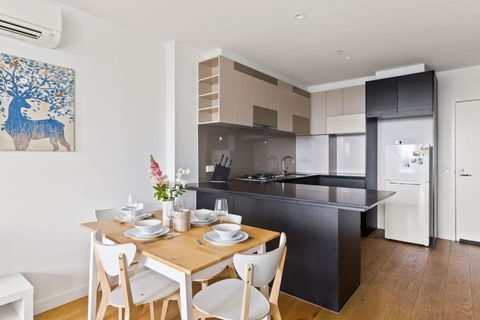 A Comfy 2BR Apt W City Views Near Southern Cross - Nambucca Heads Accommodation 3