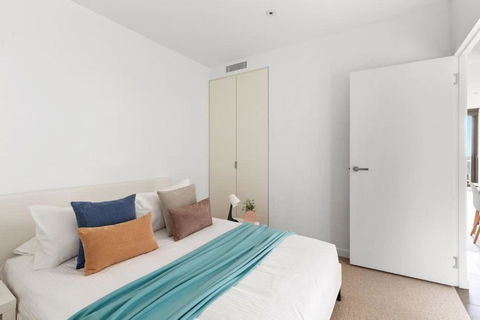 A Cozy 2BR Apt With Free WiFi In Prime Melbourne - Nambucca Heads Accommodation 1
