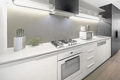 A Cozy & Lovely 2BR Apt Near Melbourne Central - Nambucca Heads Accommodation 3