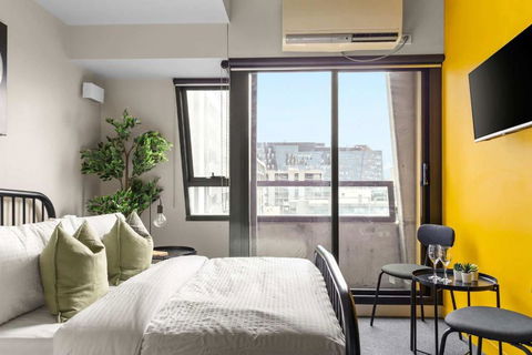 A Cozy Studio Near The University Of Melbourne - Nambucca Heads Accommodation 0