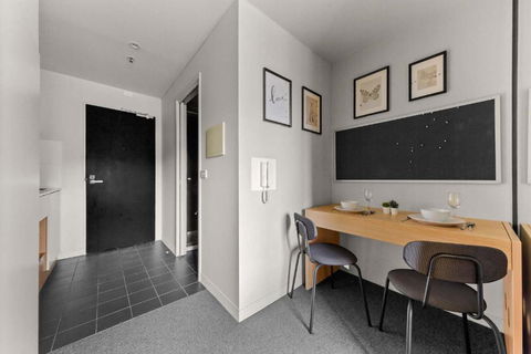 A Cozy Studio Near The University Of Melbourne - Nambucca Heads Accommodation 2