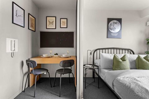 A Cozy Studio Near The University Of Melbourne - Nambucca Heads Accommodation 4