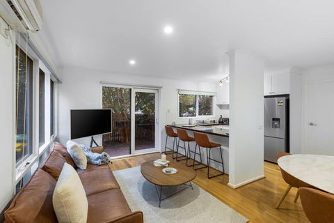 A Home Away From Home In Geelong - Nambucca Heads Accommodation 0