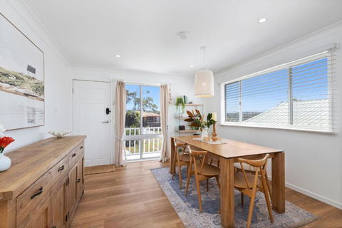 A Little Ocean Breeze - Nambucca Heads Accommodation 2