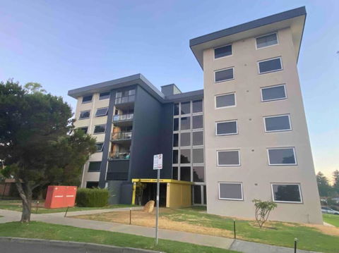 A Little Slice Of Fremantle One Bedroom Character Apartment - Nambucca Heads Accommodation 3